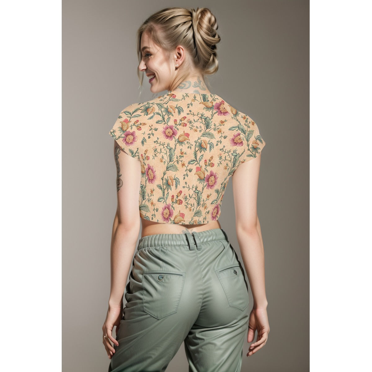 Raglan Crop T-Shirt Flower 1 - Weave West
