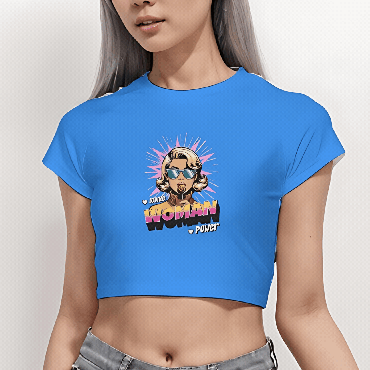 Cropped Workout Top T-Shirt Iconic Woman | Apparel Printing - Weave West