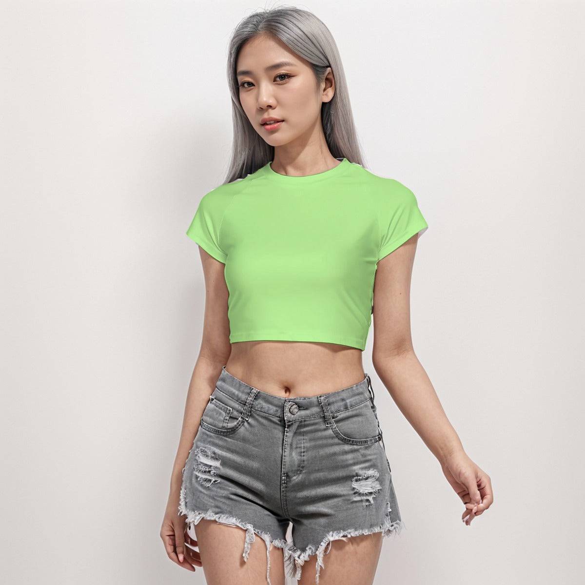 Cropped Workout Top T-Shirt Invincible | Apparel Printing - Weave West